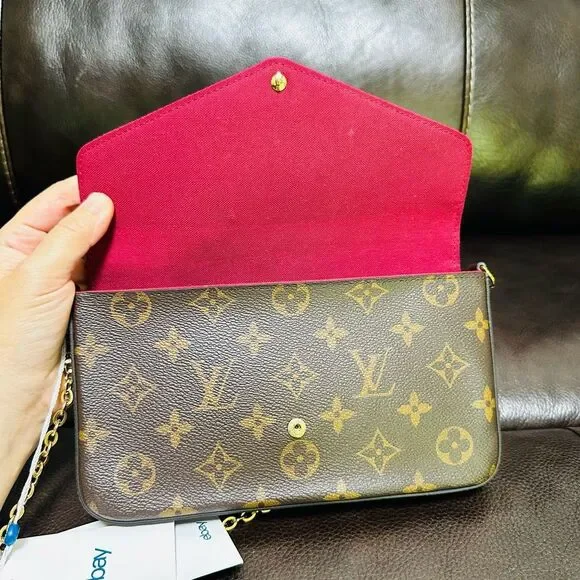 Louis Vuitton Felicie Pochette - Picture 9 of 16